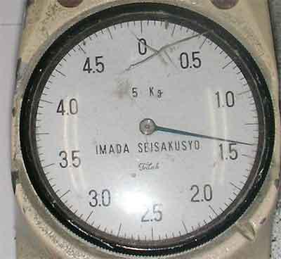 サンジップのシール強度測定結果（1.41kg/15mm）